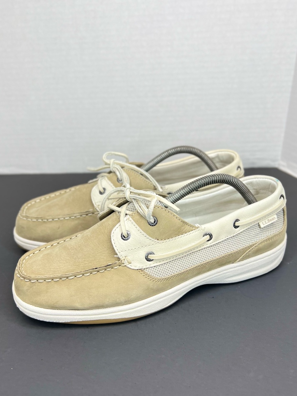 L.L. Bean Lakeside Boat Shoes Womens Sz 11 Wide-Discontinued Ivory/Dk. Taupe